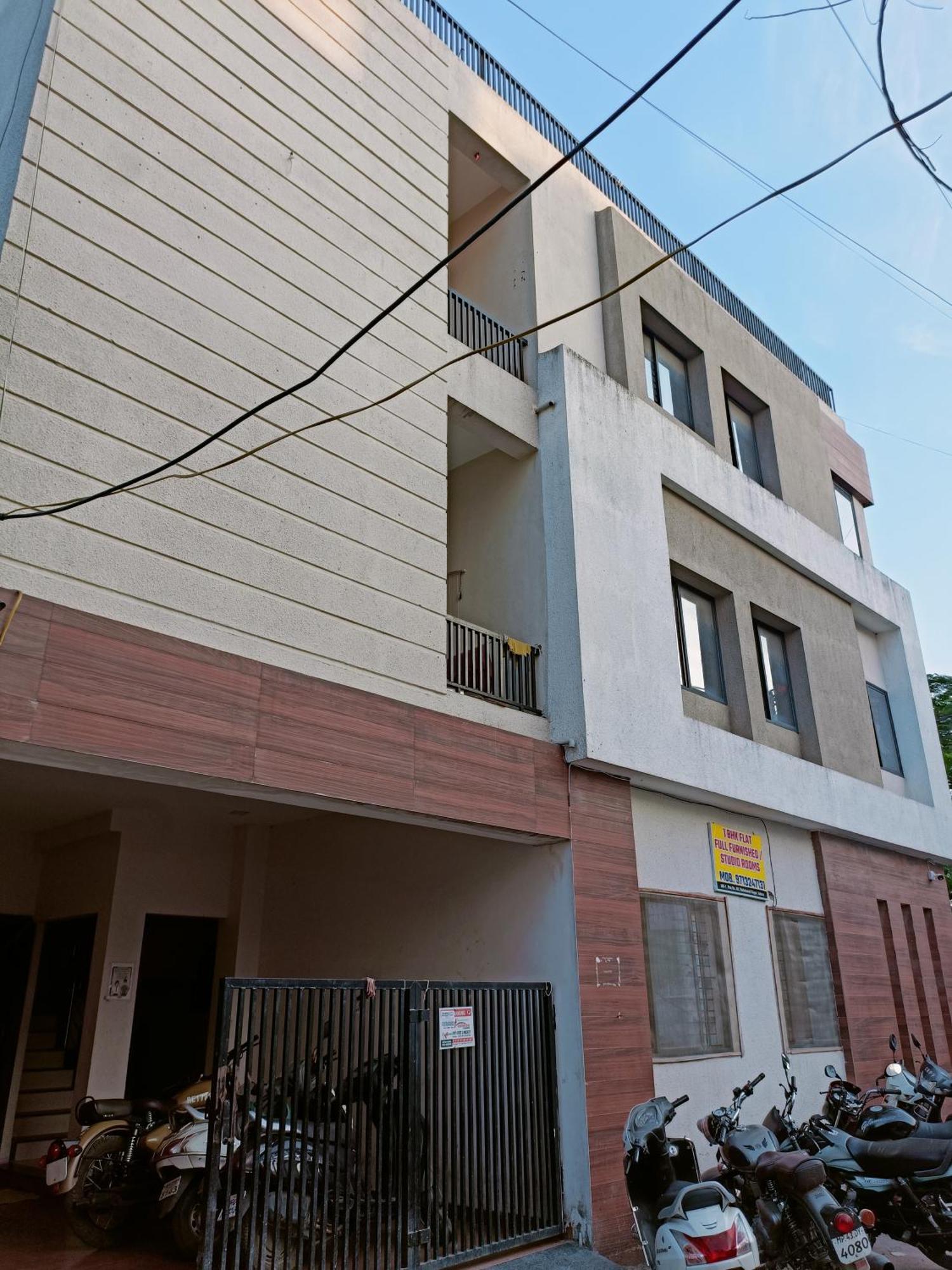 Mahalaxmi Nagar Residency Ac Rooms Indore Zewnętrze zdjęcie