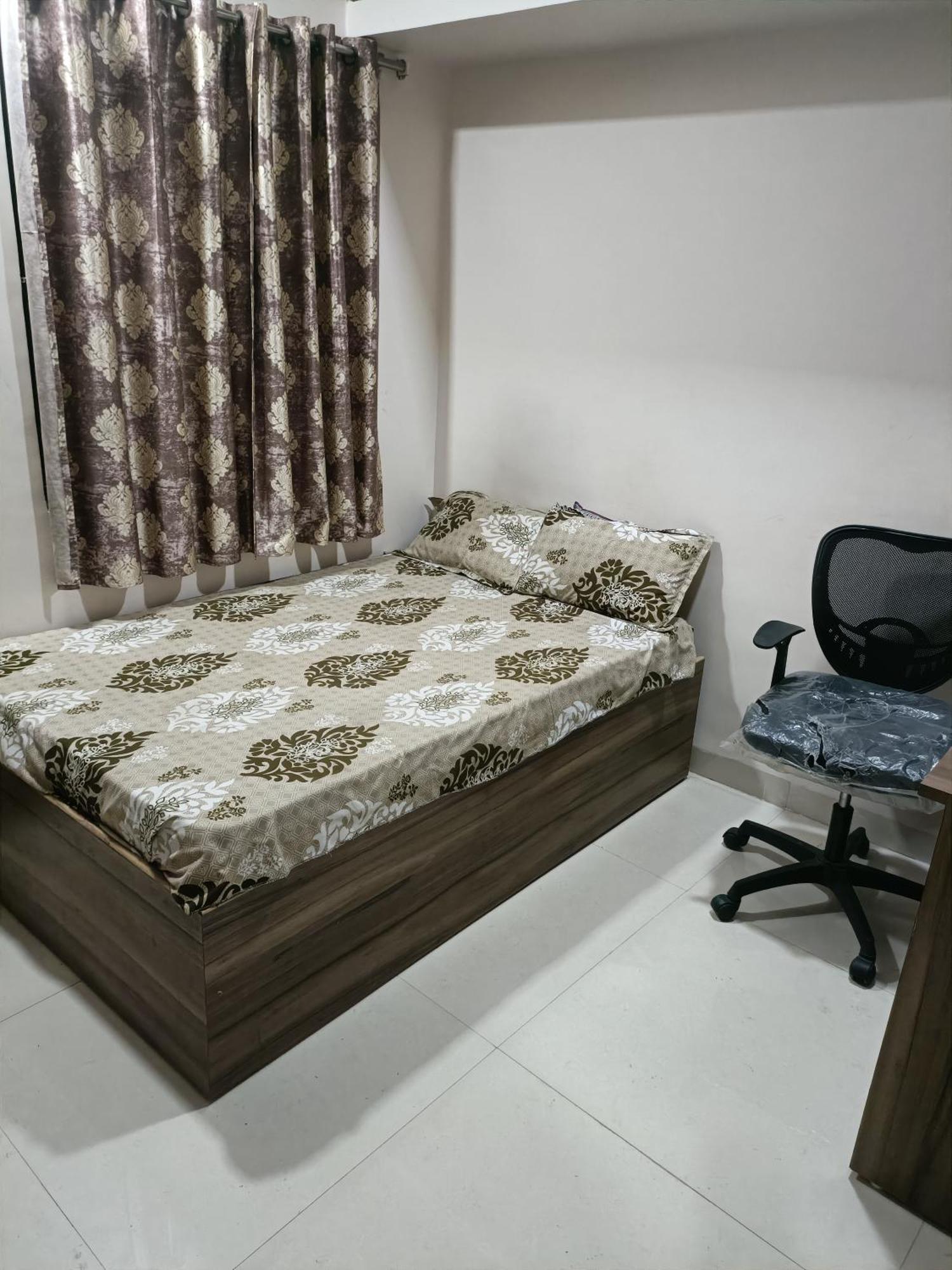 Mahalaxmi Nagar Residency Ac Rooms Indore Zewnętrze zdjęcie